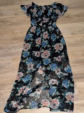 floral print off-the-shoulder maxi dress